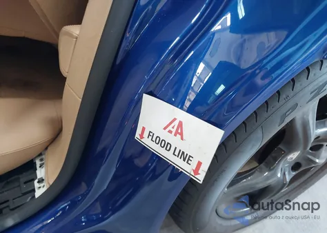 2012 Porsche Panamera 2/4 из США, поврежденный, VIN WP0AA2A75CL013158